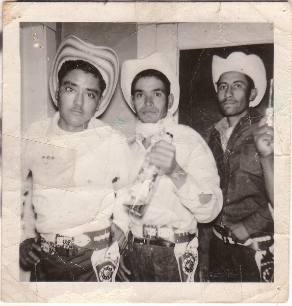 Foto en Pecos, TX, 1957 (left).jpg
